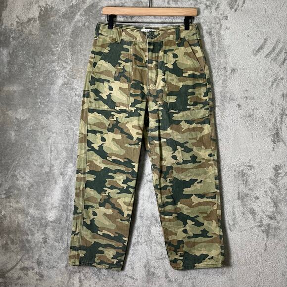 Free People Remy Camo Cropped Pants Moss Green Camouflage Utility Casual Boho 29 - Picture 2 of 7